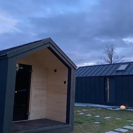 Hill Karpnki, Sauna, Hygge-balia, Lagom-jacuzzi Ferienhaus *