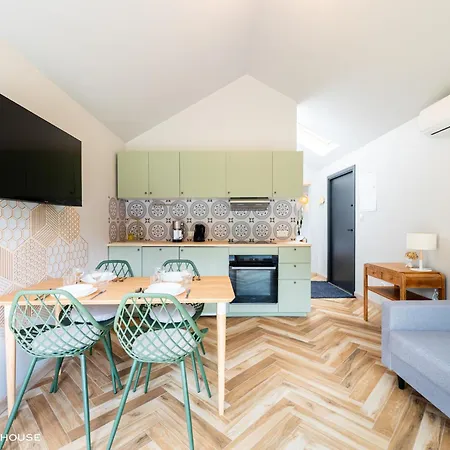 Hill Karpnki, Z Sauna, Balia I Jacuzzi Na Wylacznosc Ferienhaus Karpniki