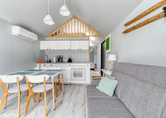 Hill Karpnki, Z Sauna, Balia I Jacuzzi Na Wylacznosc Nyaraló