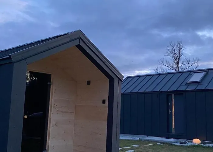 Hill Karpnki, Z Sauna, Balia I Jacuzzi Na Wylacznosc Nyaraló *